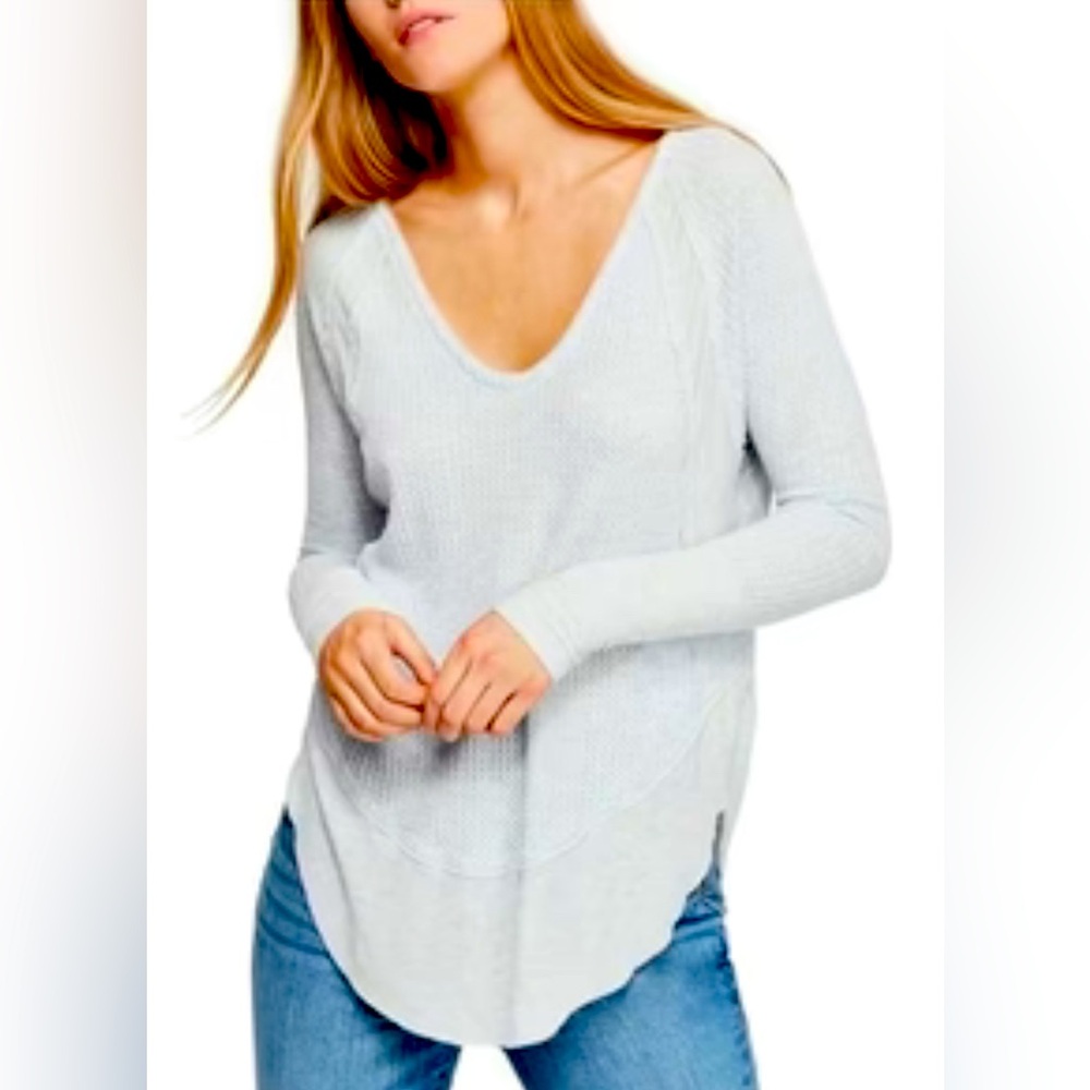 We the Free by Free People Catalina Thermal V-Neck Top in Sky Blue Size S